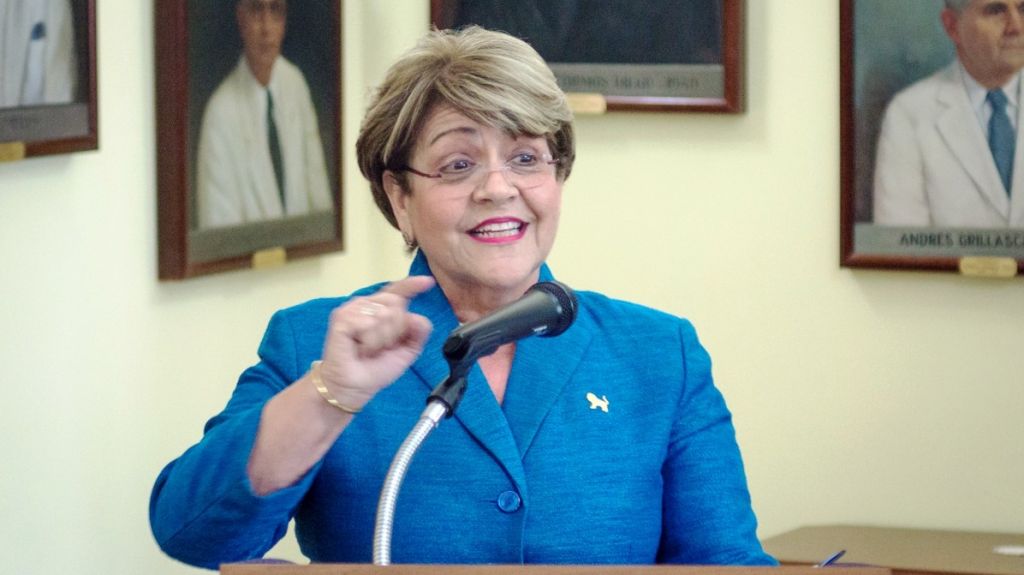 Alcaldesa de Ponce reafirma su preocupaciÃ³n por la salud de los ponceÃ±os ante retraso en el recogido de escombros