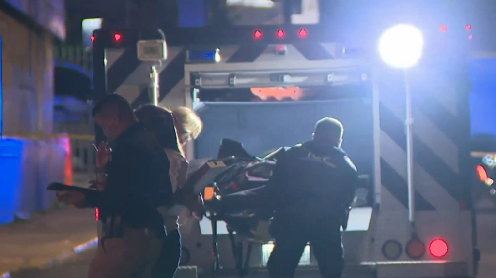  Video: Un hombre muerto y una mujer herida luego de tiroteo en Barrio Obrero 