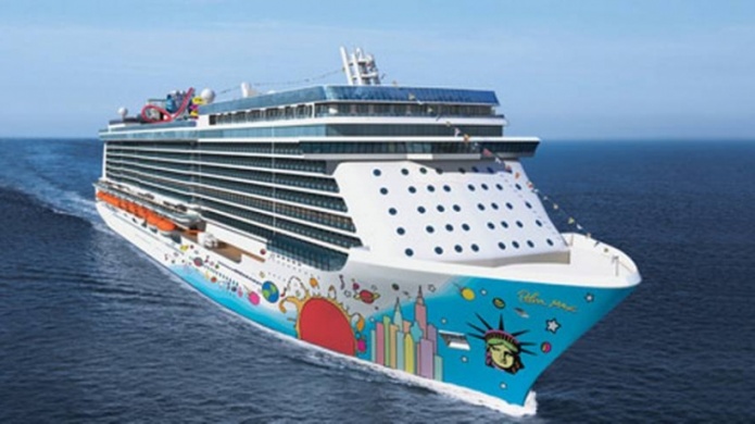 Guardia Costera de EEUU busca a pasajero que cayÃ³ de un crucero en Bahamas