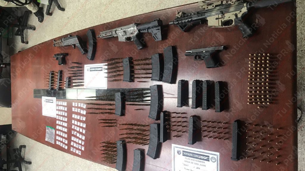  Anticrimen en San Juan ocupa pistolas y armas largas en Vista Hermosa 