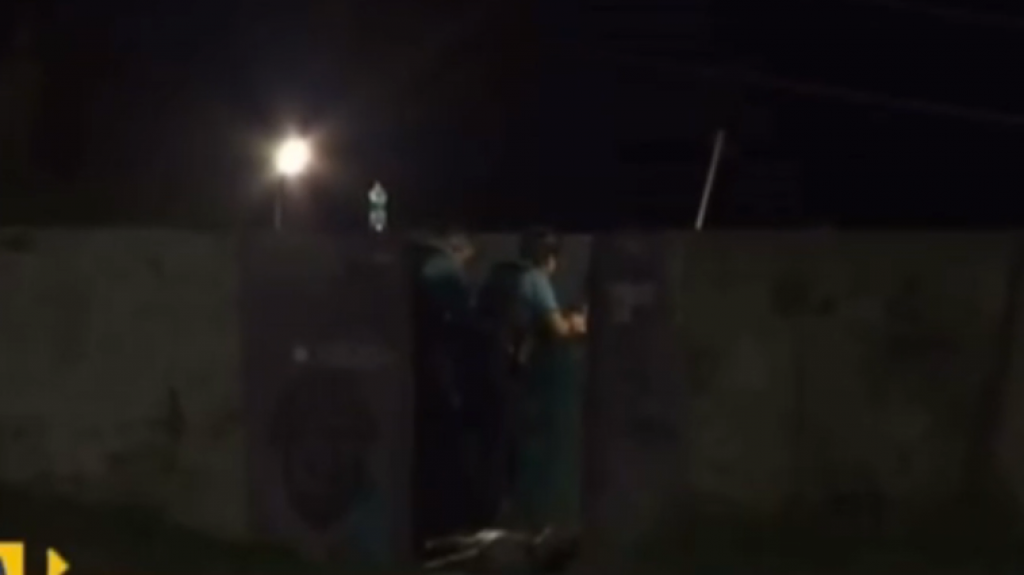  Video: Investigan hallazgo de cad&aacute;ver de hombre cerca de La Perla 