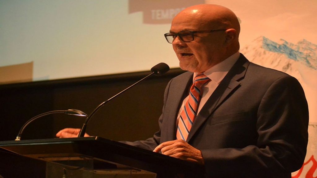  Federación convoca a escuelas para organizar torneo 