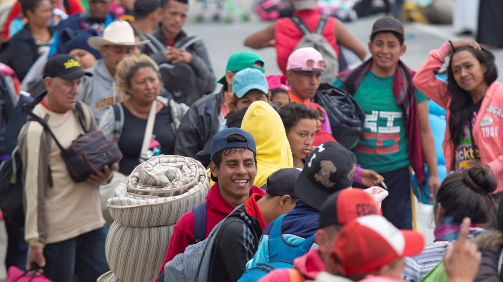  M&aacute;s de 9.000 migrantes centroamericanos se mueven por M&eacute;xico hacia EE.UU. 