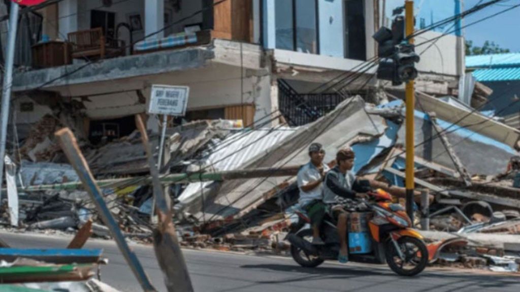  Video: Indonesia eleva a 387 la cifra de muertos por el se&iacute;smo en la isla de Lombok 