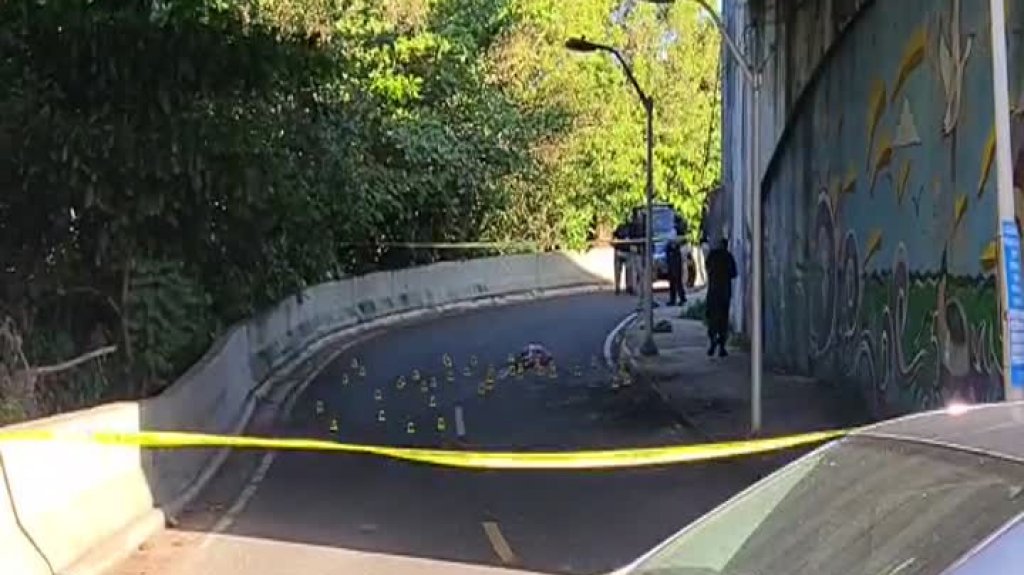  Video: Acribillan a tiros a un hombre en Hato Rey 
