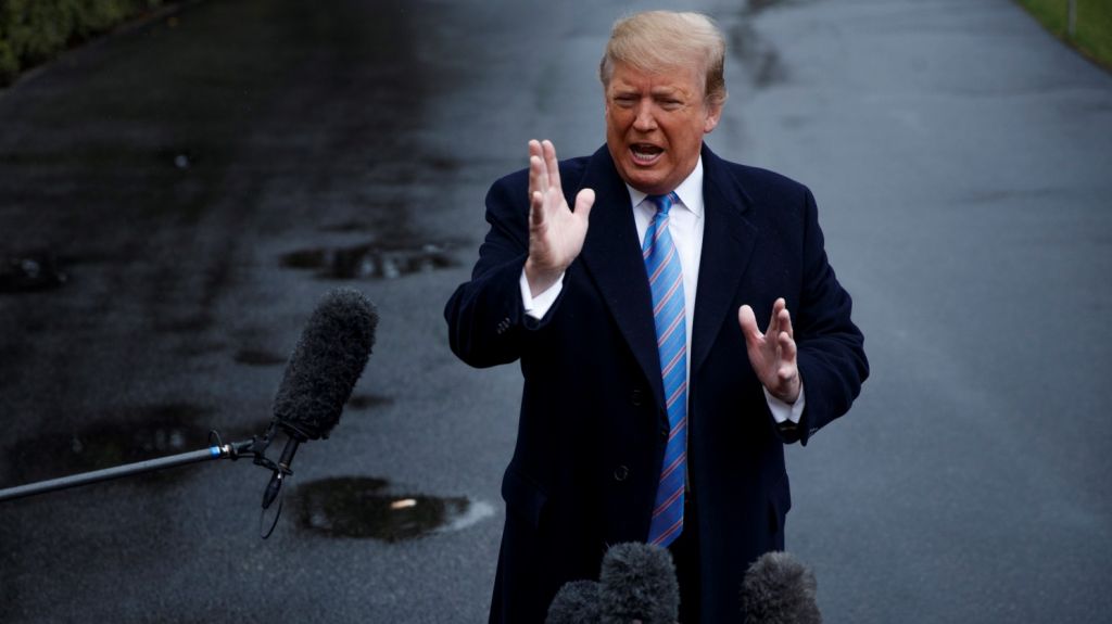  Trump amenaza con sancionar a M&eacute;xico y negar entrada a solicitantes de asilo 