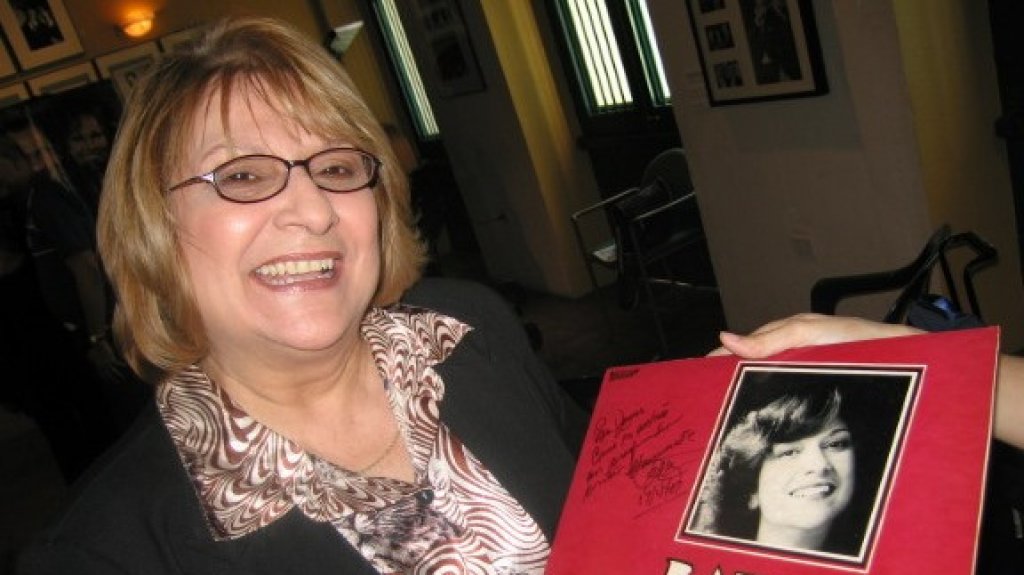  Sepultar&aacute;n esta tarde a periodista y cantante Ratty Izquierdo 