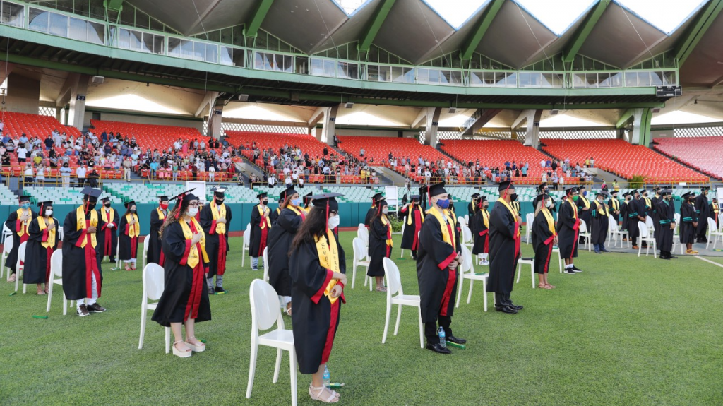  Estudiantes de escuelas municipales de SJ participan de graduaci&oacute;n 