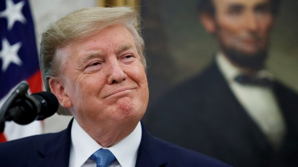  Trump anuncia subida de aranceles en represalia a la respuesta de China 