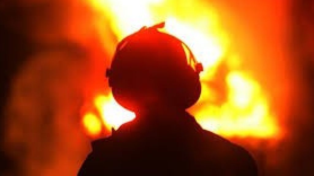  Incendio en varias casas en Barrio Obrero 