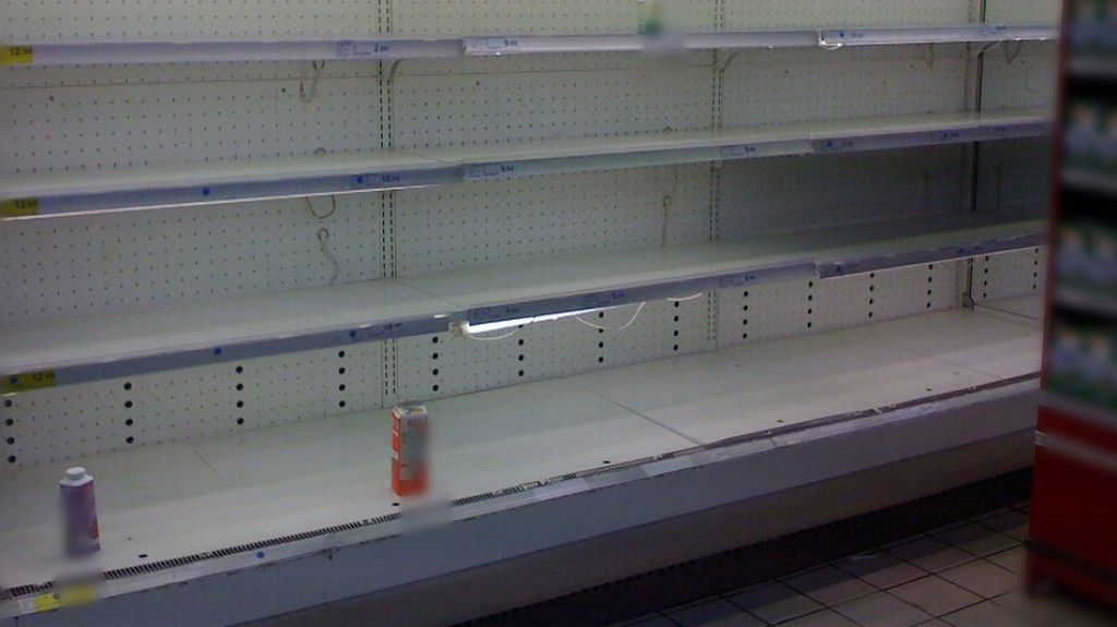  &ldquo;Como en los huracanes&rdquo; en islas municipios por escasez de productos ante problemas con lanchas 