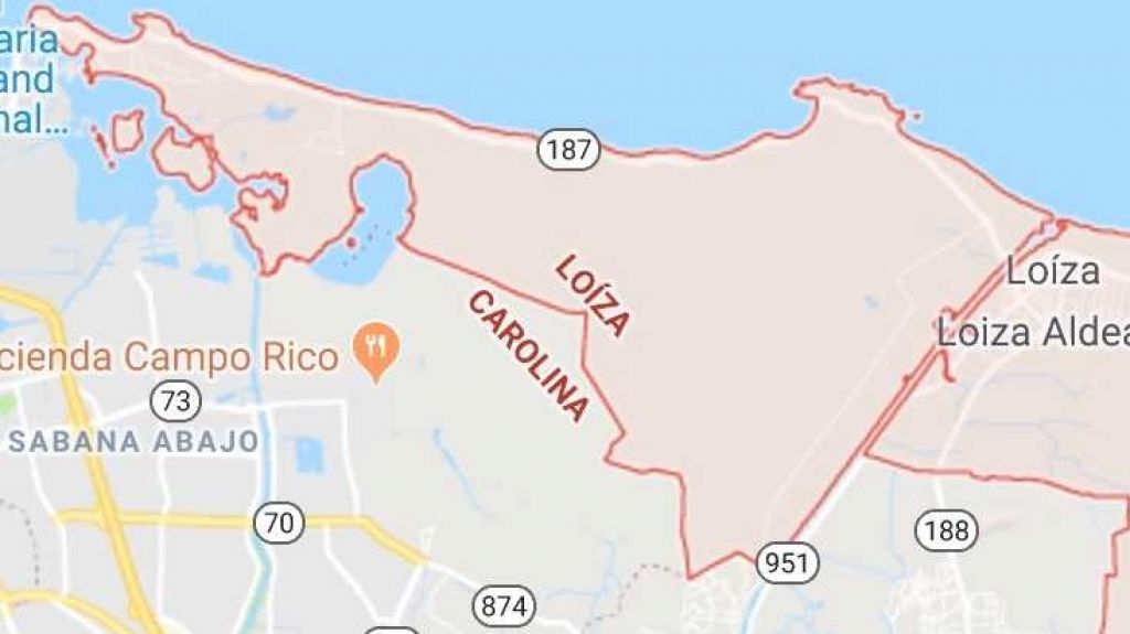  Siguen sacando el arenal que dej&oacute; la marejada en Lo&iacute;za 