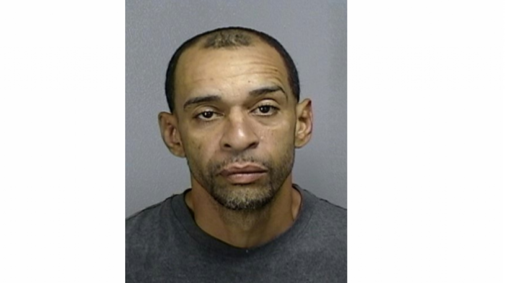  A la cárcel por robar en Walgreens de Guaynabo 