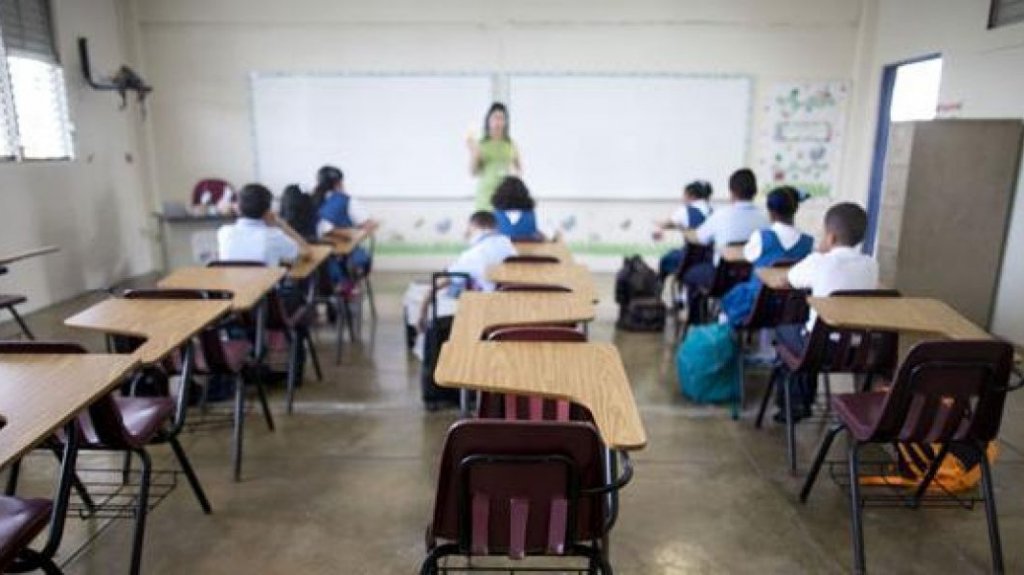  Autoridades identifican maestra que falleci&oacute; en escuela de Lajas 