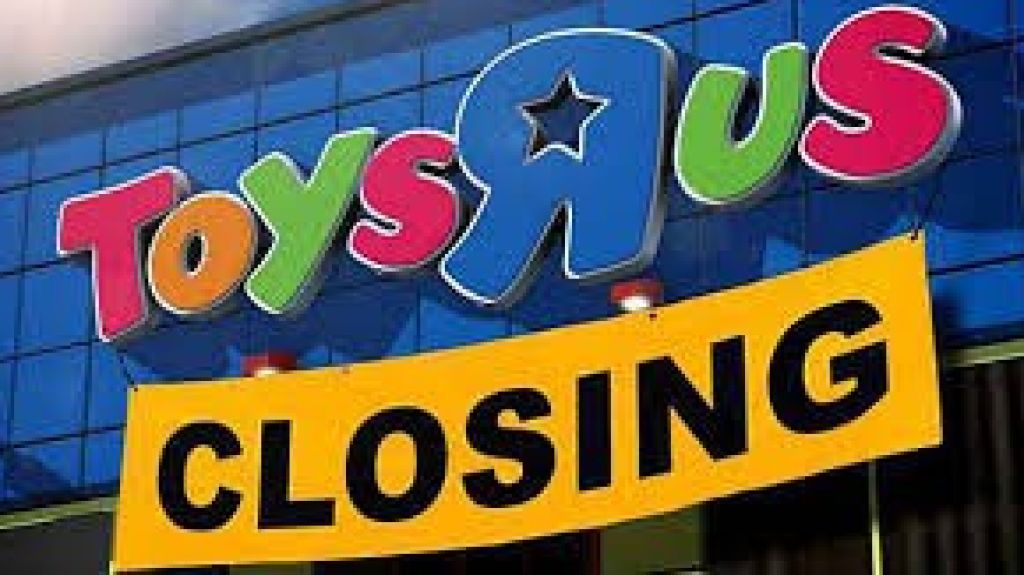  Realizan Ferias de Servicios para Desplazados de tiendas Toys R&rsquo; Us 