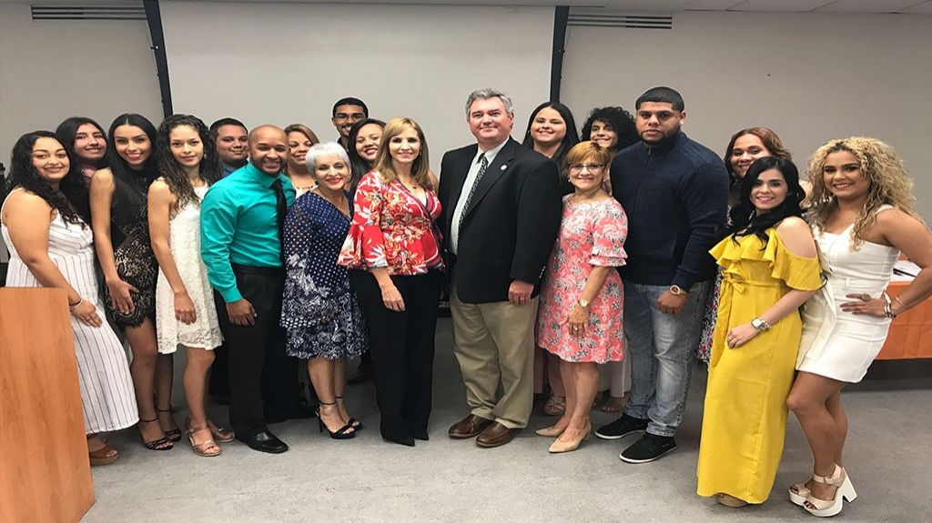  RCM certifica 22 ayudantes de Sala de Autopsia 