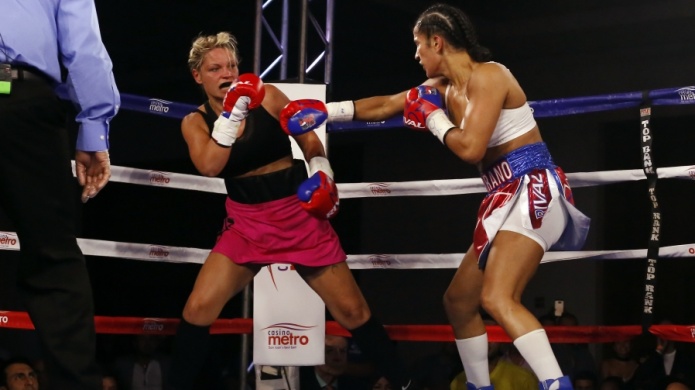 Boricua Amanda Serrano defiende con Ã©xito su tÃ­tulo supergallo de OMB ante Kiss