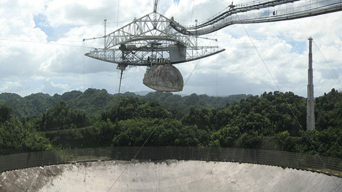 El telescopio de Arecibo detecta por primera vez las misteriosas ráfagas rápidas de radio
