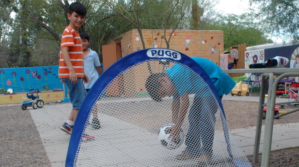  Sube a 37 la cifra de ni&ntilde;os inmigrantes con COVID-19 en albergue de Chicago 