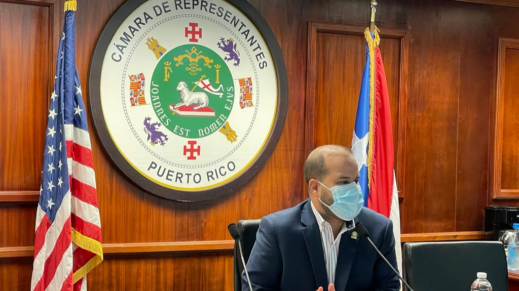  Investigan programas y fondos de la Oficina de Gerencia Municipal 