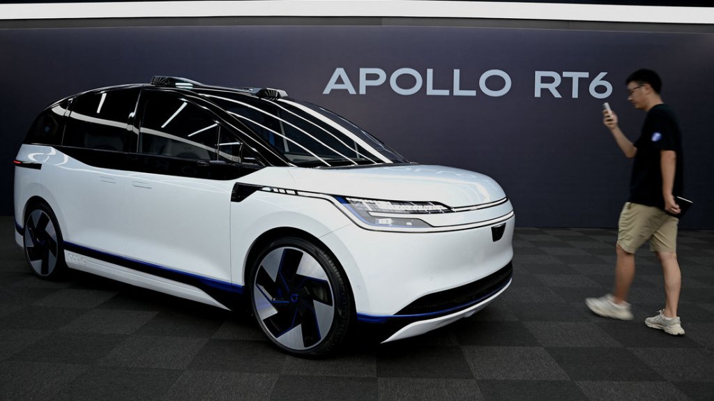  VIDEO: El gigante tecnológico chino Baidu presenta un coche eléctrico autónomo sin volante 