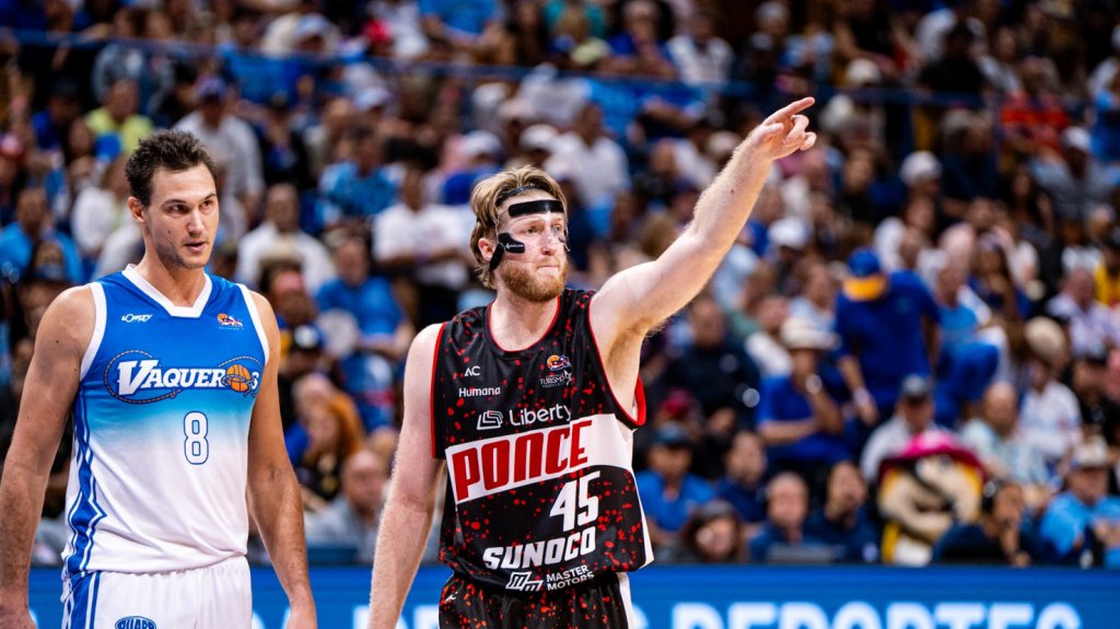  Bayamón con ventaja 2-1 sobre los Leones 