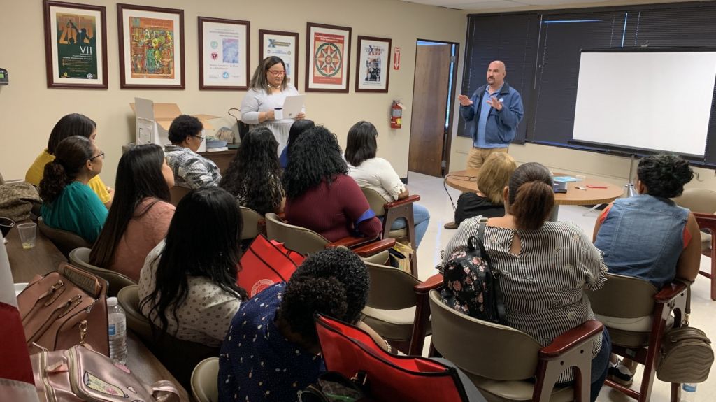  Comisi&oacute;n Derechos Civiles acoge a mujeres familiares de confinados 