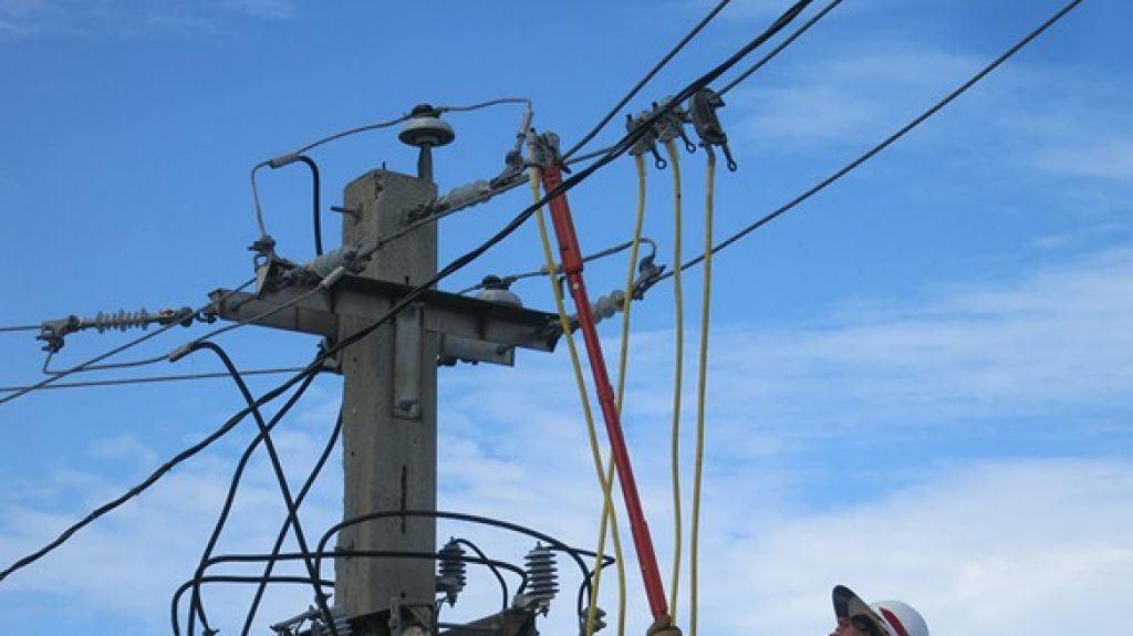  Bandas de Isaac dejan sin luz varios sectores del este y San Juan 