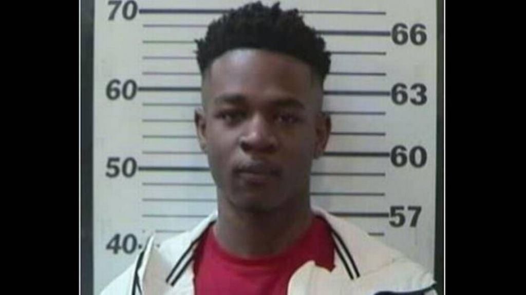  Sobrevivi&oacute; al hurac&aacute;n Irma, pero no a la visita de este contratista de FEMA 