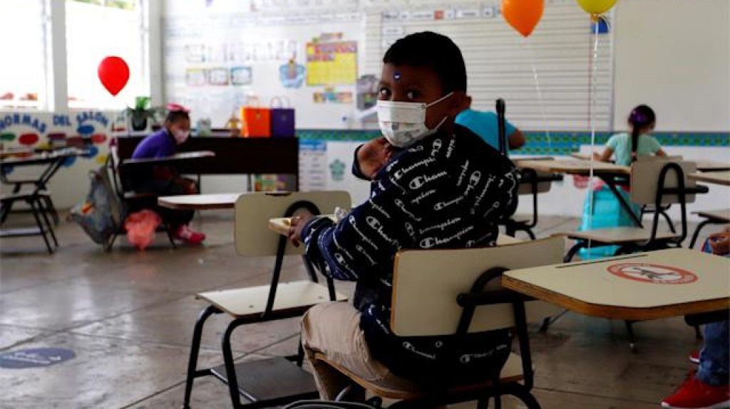  Secretario de Educaci&oacute;n rinde cuentas ante la Comisi&oacute;n de Educaci&oacute;n del Senado sobre inicio del a&ntilde;o escolar ante aumentos en casos de Covid-19 y viruela del mono 