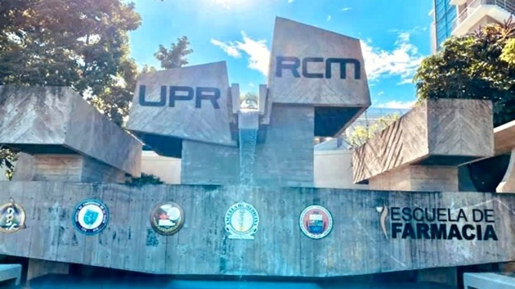  Ciencias M&eacute;dicas orient&oacute; a 160 estudiantes a trav&eacute;s de seminario virtual 