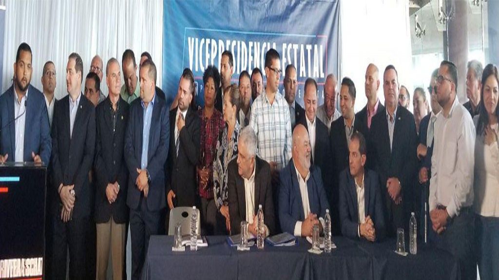  Sonido:&ldquo;Que dejen el aguaje y el zarandeo&rdquo;, dice Rivera Schatz sobre supuesta investigaci&oacute;n de empleados fantasmas y Johnny M&eacute;ndez dice que los federales investiga 