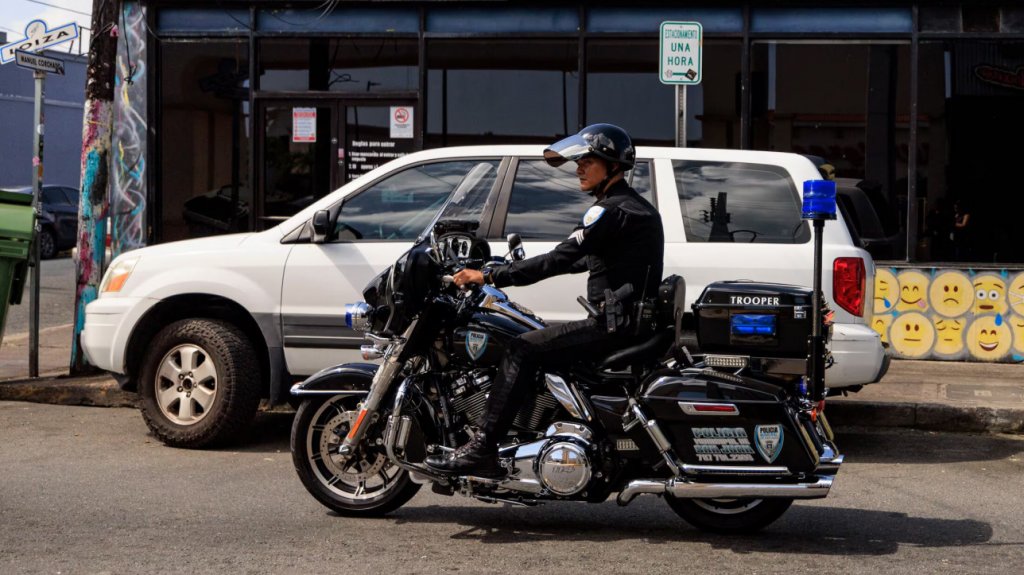  Herido un menor que intentaron asaltar en la Calle Lo&iacute;za 