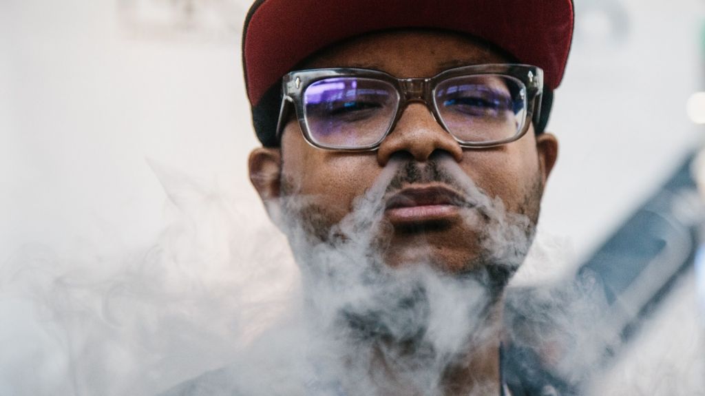  El vapeo: una ruleta qu&iacute;mica de ingredientes que pueden causar c&aacute;ncer 