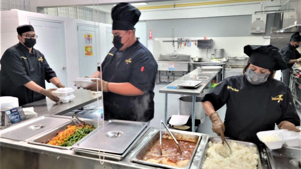  Abre el primer comedor público y gratuito de Fajardo 