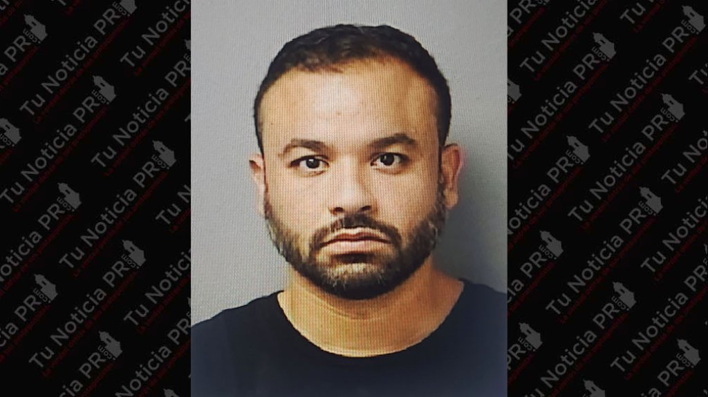  Arrestado en Arecibo por darle con el celular a la jeva 