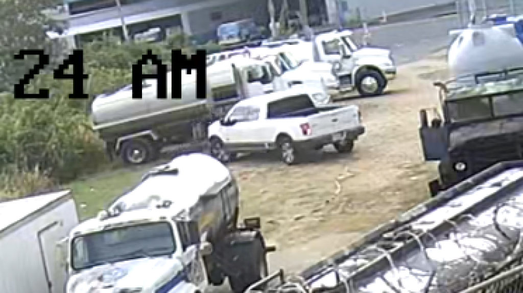  VIDEO: Buscan a sospechoso de robar un Trailer en Manat&iacute; 