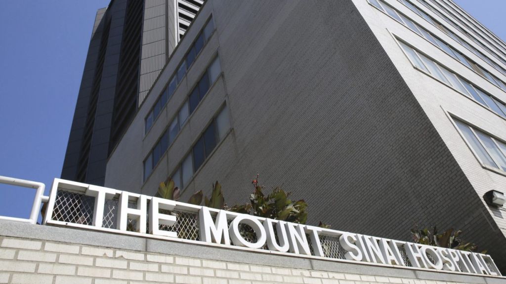  Acusan a neur&oacute;logo argentino de violar y manosear pacientes en Nueva York 