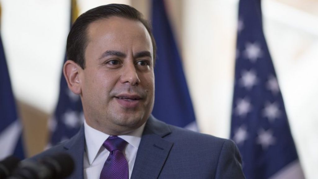 Gobierno dice que pago casi $10 millones mÃ¡s en horas extra a los policÃ­as en comparaciÃ³n con el aÃ±o pasado