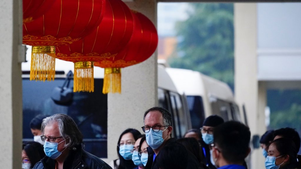  14 pa&iacute;ses critican a la OMS por la carencia de datos en el estudio que hizo en China sobre el origen de la pandemia 