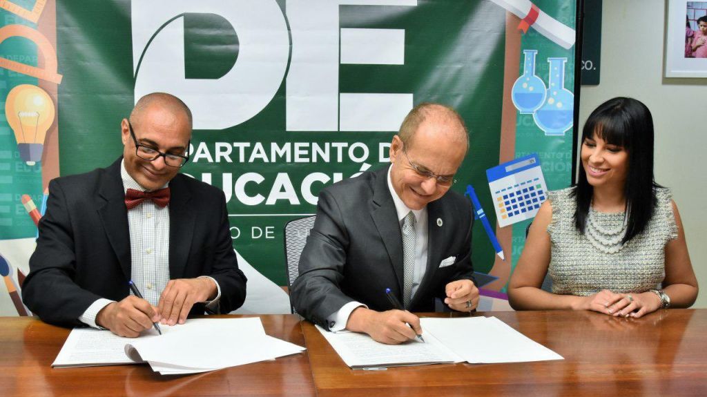  UPR ofrecer&aacute; adiestramiento profesional a 17,000 maestros 