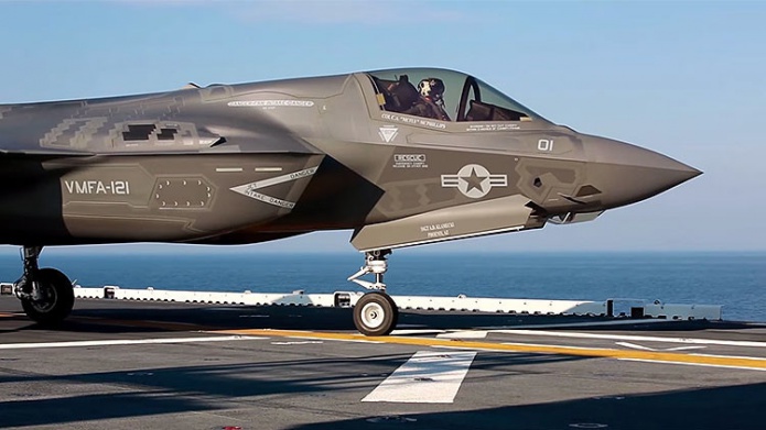 Video: EE.UU. pone a prueba el caza F-35B, su proyecto militar mÃ¡s costoso