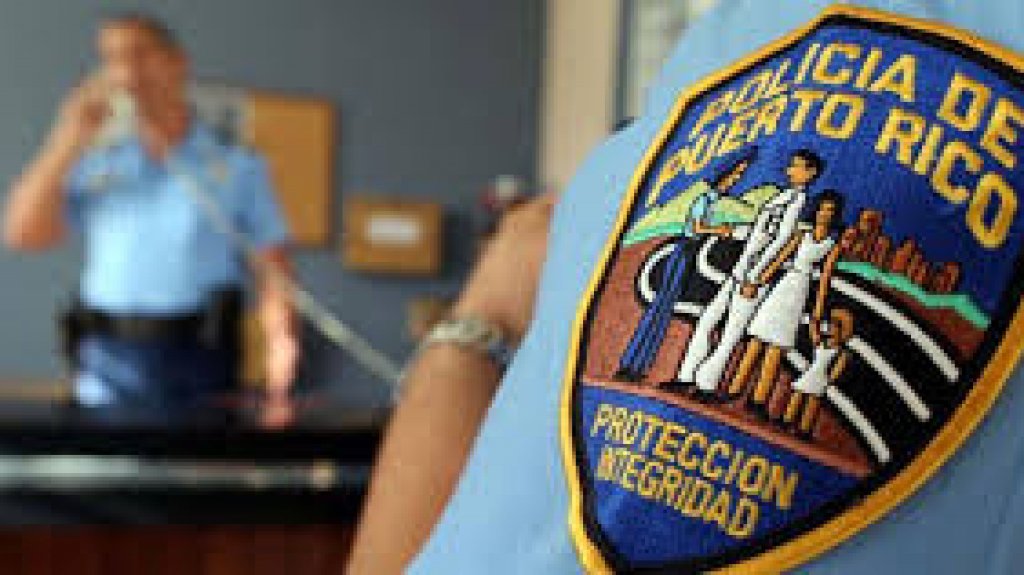  Mujer dispara a un hombre por que alegadamente &ldquo;merodeaba&rdquo; con un machete 