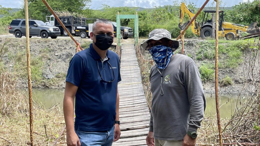  Gracias a esfuerzo comunitario se inicia restauraci&oacute;n de famoso puente en Gu&aacute;nica 