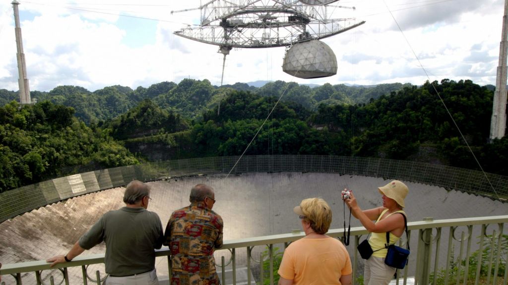  Anuncian asignaci&oacute;n millonaria para el radiotelescopio de Arecibo 