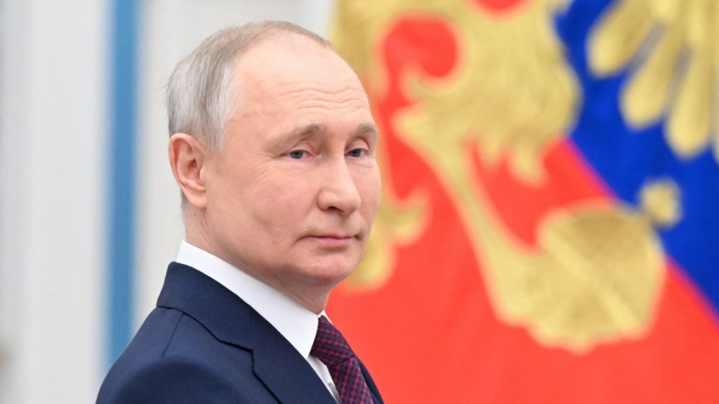  Corte Penal Internacional emite orden de arresto contra Putin por crímenes de guerra 