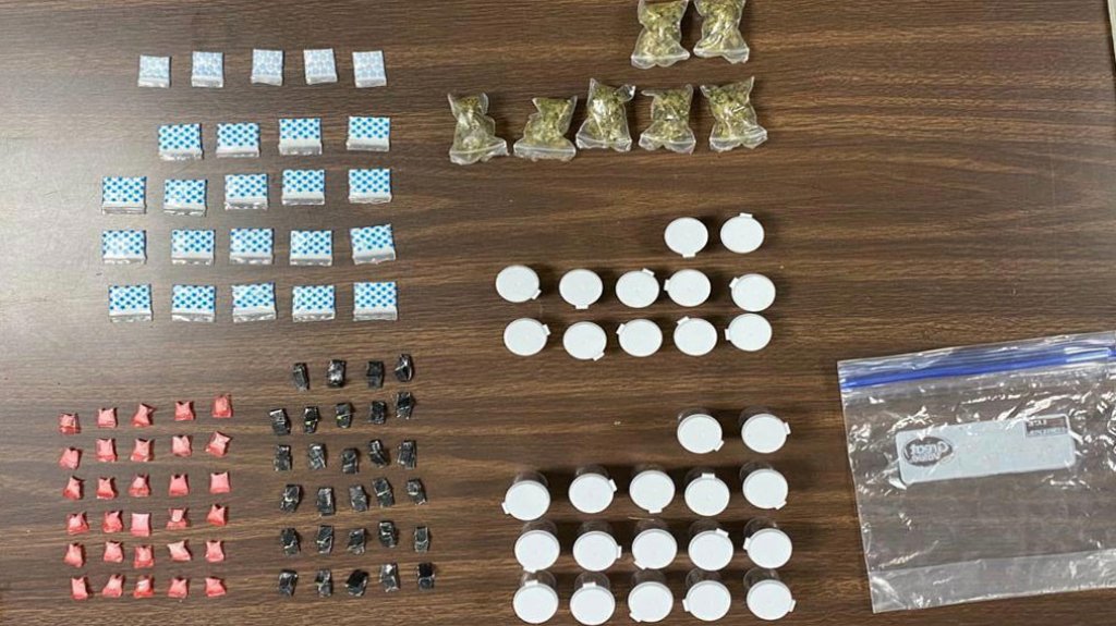  Ocupan drogas en caser&iacute;o de Ponce 