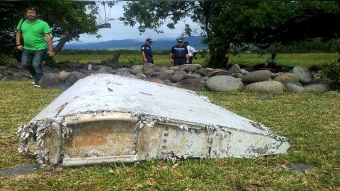 Â¿Son estos los restos de aviÃ³n MH370 que desapareciÃ³ hace mÃ¡s de un aÃ±o?