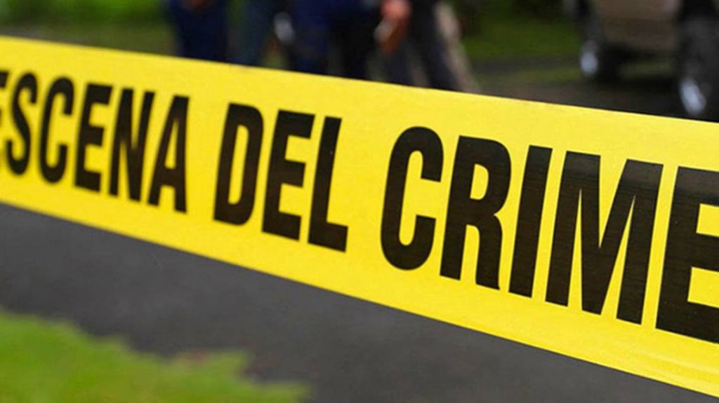  Encuentran cuerpo envuelto en un toldo y en estado de descomposici&oacute;n en un risco en Corozal 