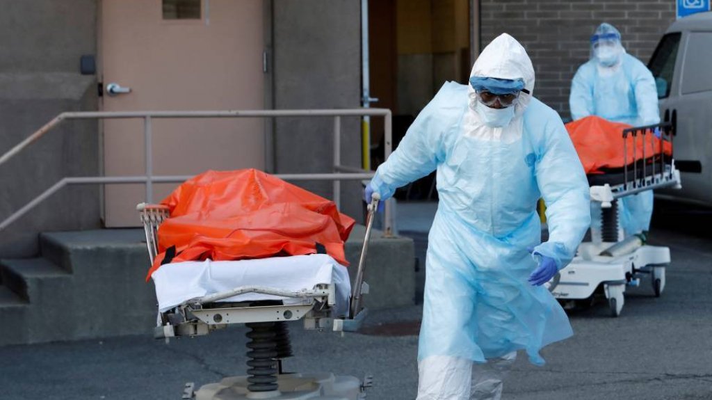  Estados Unidos rompe su propio r&eacute;cord de fallecimientos en un d&iacute;a por Covid-19 con 3,157 registrados ayer y la Isla amanece hoy con 106 pacientes conectados a respiradores artificiales 